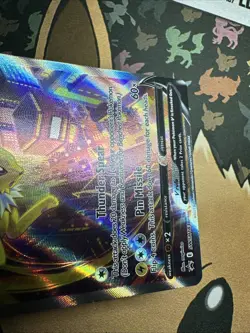 Jolteon V SWSH183 SWSH: Sword & Shield Promo Cards Holo - Image 4