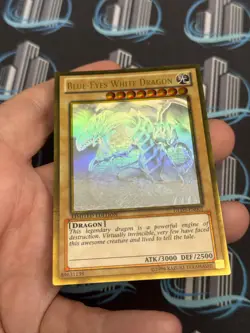 Yugioh Blue-Eyes White Dragon GLD5-EN001 Gold Series Ghost Limited Edition LP+ - Image 3