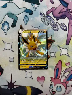 Jolteon V SWSH151 SWSH: Sword & Shield Promo Cards Holo - Image 1