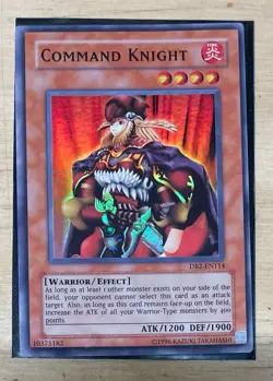 HP YUGIOH Command Knight DB2-EN114 2005 Super Rare Unlimited - Image 1