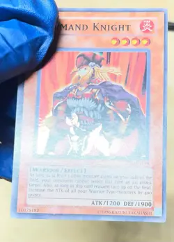 HP YUGIOH Command Knight DB2-EN114 2005 Super Rare Unlimited - Image 5