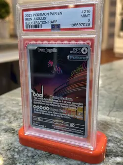 2023 POKEMON PAR EN-PARADOX RIFT ILLUSTRATION RARE #216 IRON JUGULIS PSA 9 - Image 1