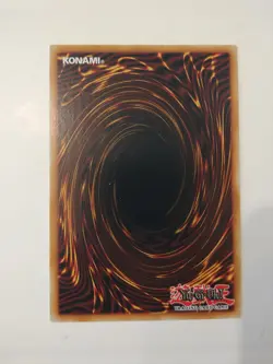 Yu-Gi-Oh! TCG - Dark Magician of Chaos YGLD-ENC02 - Yugi's Legendary Decks - Image 2
