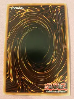 Yu-Gi-Oh! Blue-Eyes White Dragon PGL2-EN080 Gold Rare 1st Ed Near Mint - Image 2