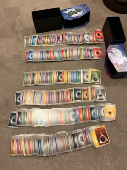 X908 Pokemon Energy Cards Bulk Job Lot - Image 1
