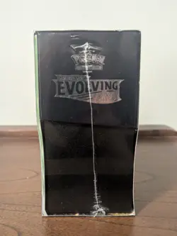 2021 POKEMON SWORD & SHIELD EVOLVING SKIES POKEMON CENTER ETB SEALED - Image 3