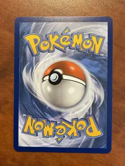 Pokemon-Pikachu Hidden Fates 19/68-Reverse Holo-NM - Image 2