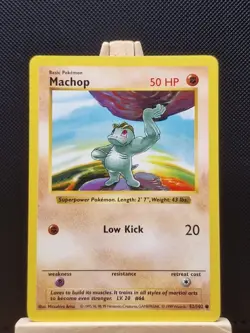 Pokemon 1999 WOTC Base Set Shadowless Machop 52/102 - Near Mint - Image 1
