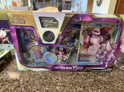 Pokemon TCG Origin Forme Palkia VSTAR Premium Collection Box Damages - Image 2
