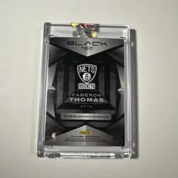 Cameron Thomas 2023-24 Panini Black Smoke Show Auto /10 - Image 3