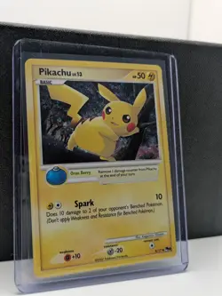 Pokemon Card - Pikachu 9/17 - Pop Series 6 - Holo 009/017 - Image 1