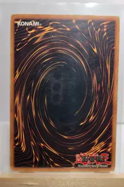 YUGIOH GILFORD THE LIGHTNING CT2-EN001 SECRET RARE! - Image 2