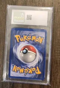 1999 Pokemon Base Set Unlimited Holo Zapdos #016/102 CGC 7 - Image 2