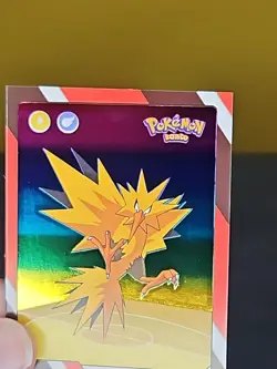 Pokemon Kanto Full House Rainbow Foil Zapdos 145 - Image 3