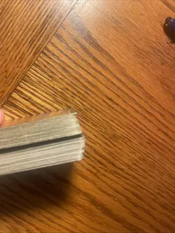MTG: Vintage 70 Mountains Mana - 35X Revised ‘94 (3rd Ed) & 35X 4th Ed ‘95 - Image 4