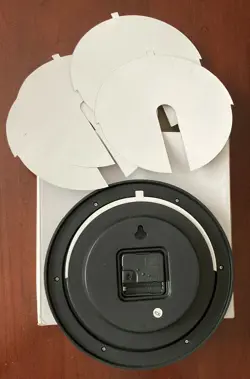 Magic the Gathering Gatecrash Wall Clock *NEW* w/ Changeable Faces - Image 3