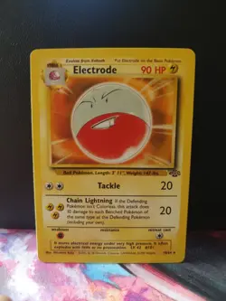 Electrode 18/64 Jungle Rare Vintage Pokemon TCG Card WoTC 1999 NM - Image 1