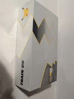 Pokemon TCG: Celebrations Ultra-Premium Collection Box (2021) 820650829147 - Image 2