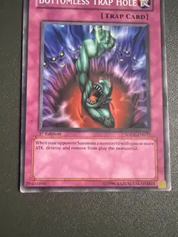 Yugioh! X3 Bottomless Trap Hole - SDDE-EN032 - Common - 1st Edition - MP - Image 3