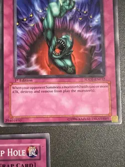 Yugioh! X3 Bottomless Trap Hole - SDDE-EN032 - Common - 1st Edition - MP - Image 4