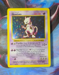 Mewtwo 010/102 Pokemon Base Set (Shadowless) BEAUTIFUL HOLO WOTC - Image 2