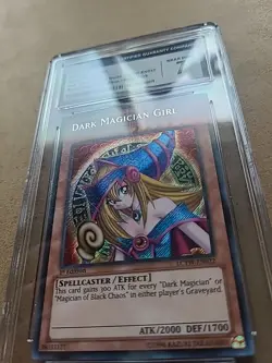 2012 Yu-Gi-Oh! LCYW-EN022 Dark Magician Girl 1st Edition-GCG 7 NM-MINT-Secret - Image 2