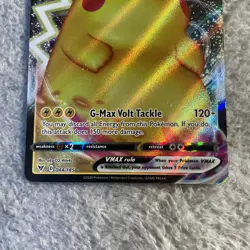 2020 POKEMON SWORD & SHIELD VIVID VOLTAGE 044 FULL ART/PIKACHU VMAX - Image 3