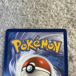 2020 POKEMON SWORD & SHIELD VIVID VOLTAGE 044 FULL ART/PIKACHU VMAX - Image 5