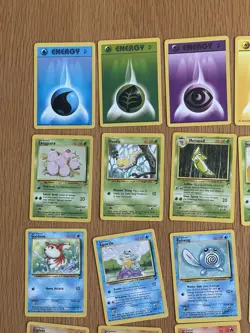 Pokemon TCG vintage Base Set 2: 31 unique cards -unplayed - Image 2