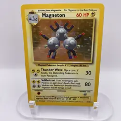 Magneton 9/102 Unlimited Base Set Holo Rare HP WOTC Pokemon TCG Vintage Single - Image 1