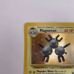 Magneton 9/102 Unlimited Base Set Holo Rare HP WOTC Pokemon TCG Vintage Single - Image 3