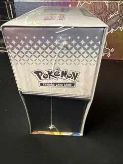 Prismatic Evolutions Elite Trainer Box ETB New/Factory Sealed ✅ Pokemon TCG - Image 4