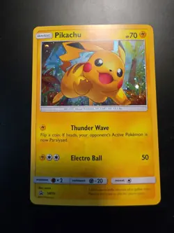 Pokemon Pikachu Sm76 Holo Promo Nm - Image 1