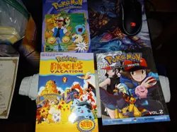 631 Pokemon Sword And Shield Fusion Strike Card Lot WITH BOX AND TINS MUST SEE! - Image 5