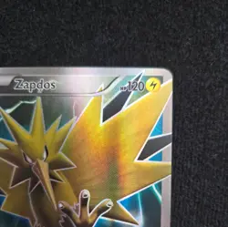 Pokemon TCG Card Zapdos 29/83 Generations Ultra Rare Full Art Holo NM - Image 4