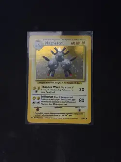 Pokemon TCG Magneton Base Set Holo Rare - Image 1