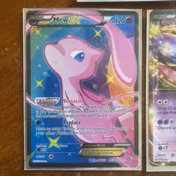 Lot of 5 Pokemon cards - Image 3