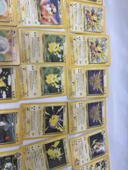 Pokemon Cards Lot Vintage Bulk - Lightly to moderately played - Image 4