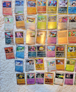 100 Sleeved Pokemon Cards - All Holos or Reverse Holos - Card Bundle Lot 1 - Image 4