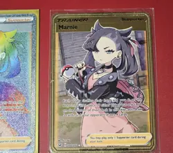 Marnie Pokemon 2020 - #200/202 Full Art Trainer - Holo + Gold Metal Card Set - Image 1