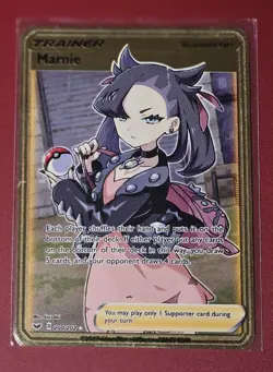 Marnie Pokemon 2020 - #200/202 Full Art Trainer - Holo + Gold Metal Card Set - Image 2