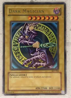 Konami Dark Magician SDY-006 Starter Deck: Yugi Ultra Rare Holo 2500ATK 2100DEF - Image 1