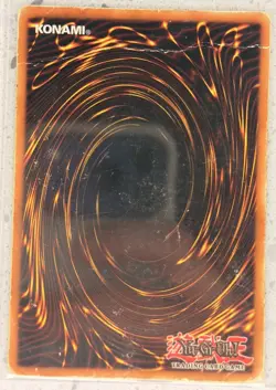 Konami Dark Magician SDY-006 Starter Deck: Yugi Ultra Rare Holo 2500ATK 2100DEF - Image 2