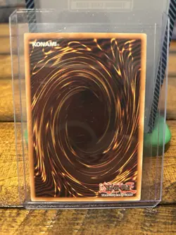 Yu-Gi-Oh! TCG Celtic Guardian Legend of Blue Eyes White Dragon LOB-007 Unlimited - Image 2