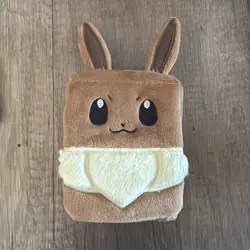 Pokemon TCG Eevee Plush Deck Box - Image 1