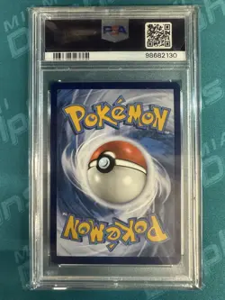 Pokemon ALCREMIE VMAX PSA GEM/MINT 10 Secret Rare Rainbow 073/072 - Image 2