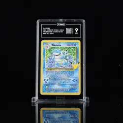 Pokemon TCG Blastoise #2/102 Celebrations: Classic Collection 2021 Holo TAG 9 - Image 1