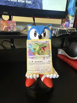 Pokemon Rayquaza Amazing Rare Holo Swsh04: Vivid Voltage 138/185 - Image 1