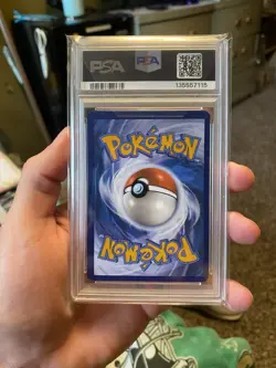 2023 POKEMON MEW EN-151 HYPER RARE #205 MEW EX PSA 8 NM-MT - Image 3
