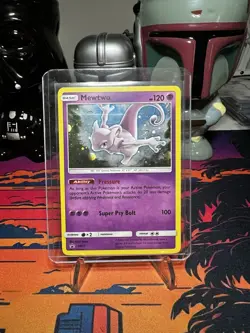 Mewtwo Holo Black Star Promo SM77 - Sun and Moon Pokemon TCG With 1/2 SWIRL - Image 1